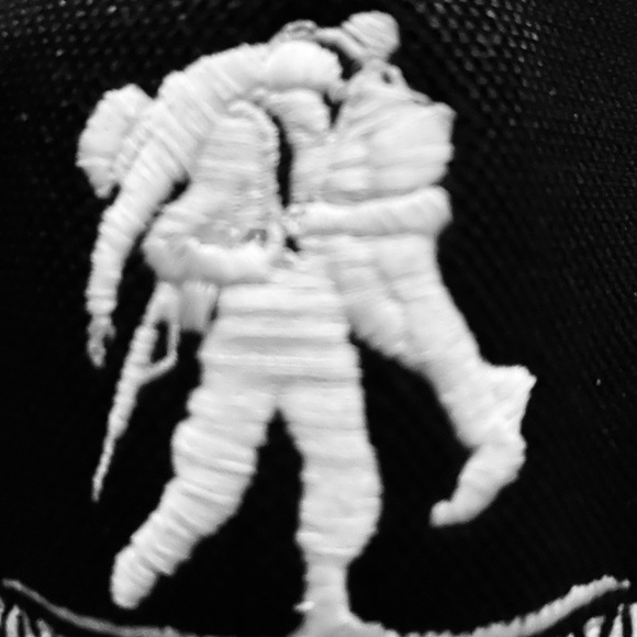 Meet your Posher, Mark - Picture 1 of 1